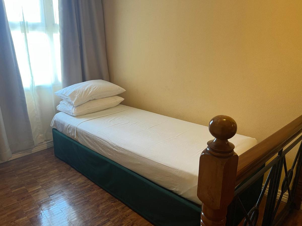 Coco Grande Hotel Dumaguete City Dış mekan fotoğraf