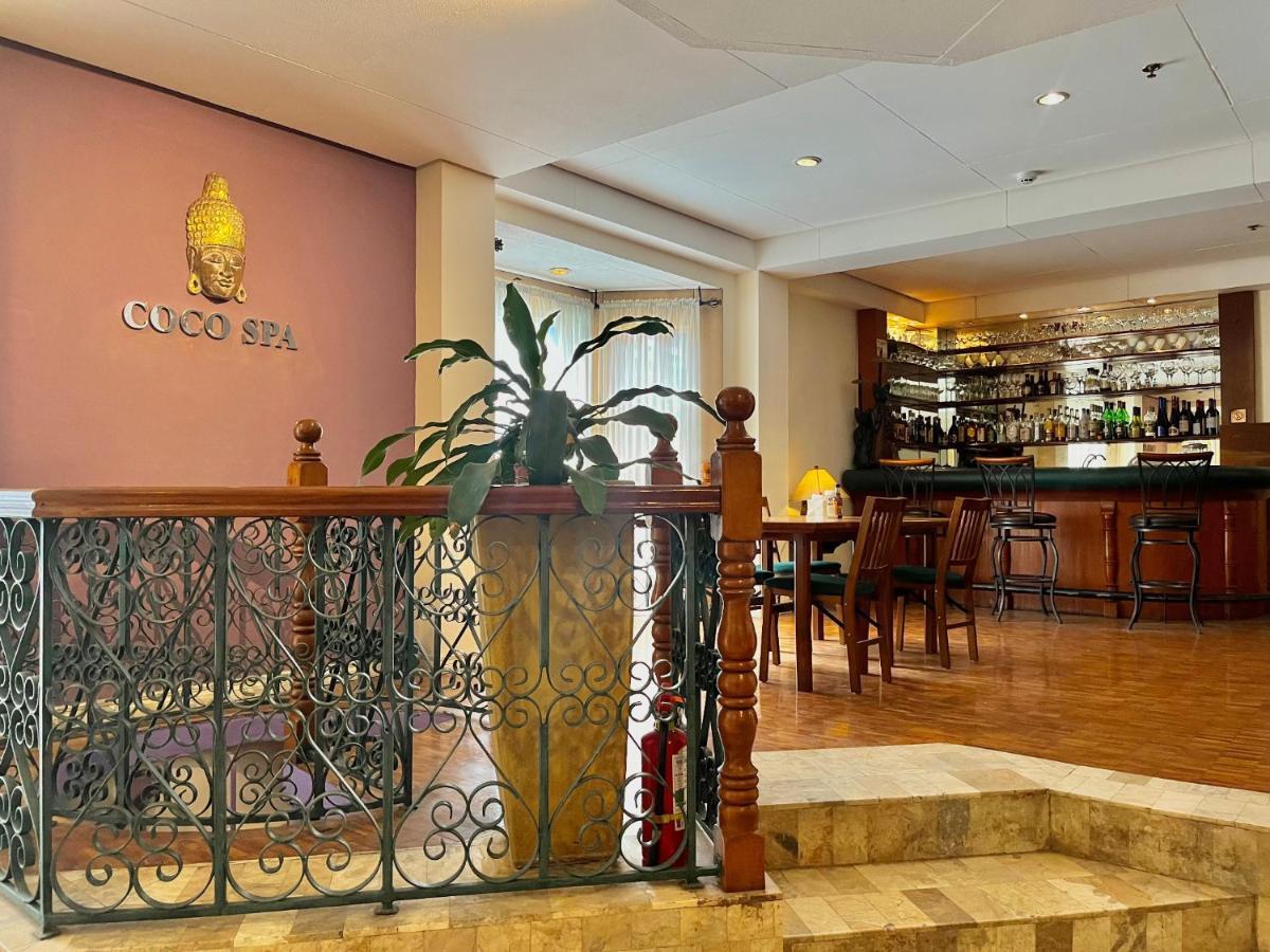 Coco Grande Hotel Dumaguete City Dış mekan fotoğraf