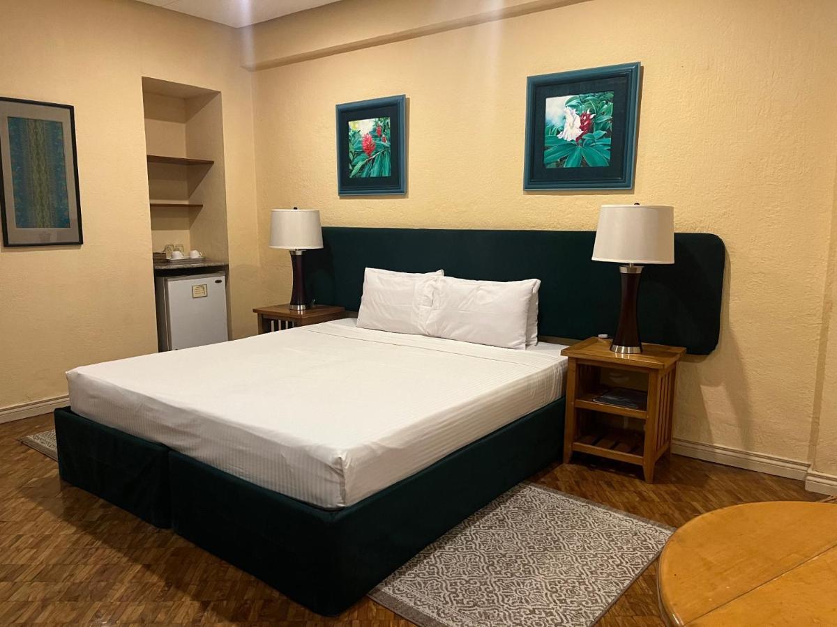 Coco Grande Hotel Dumaguete City Dış mekan fotoğraf