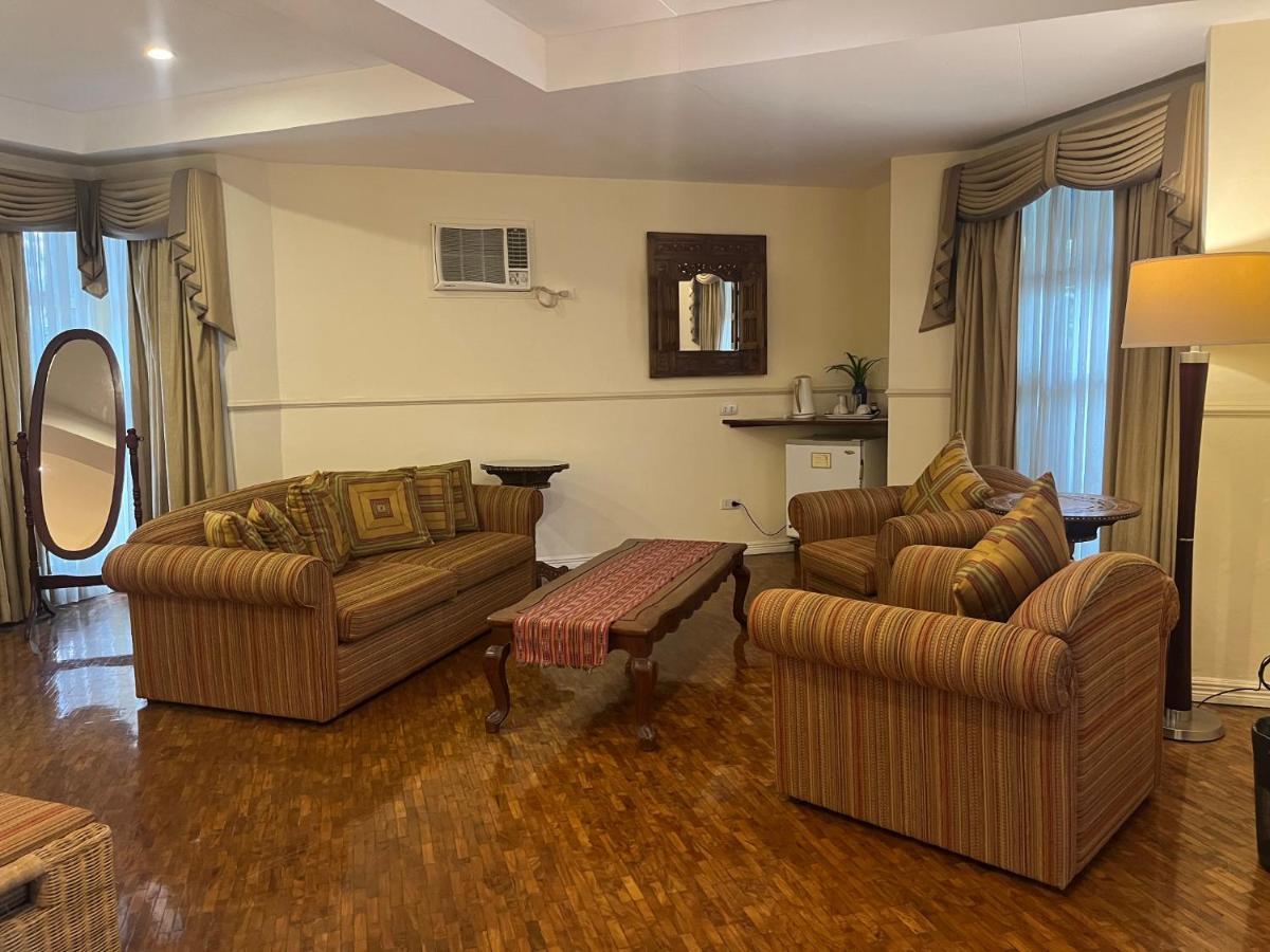 Coco Grande Hotel Dumaguete City Dış mekan fotoğraf